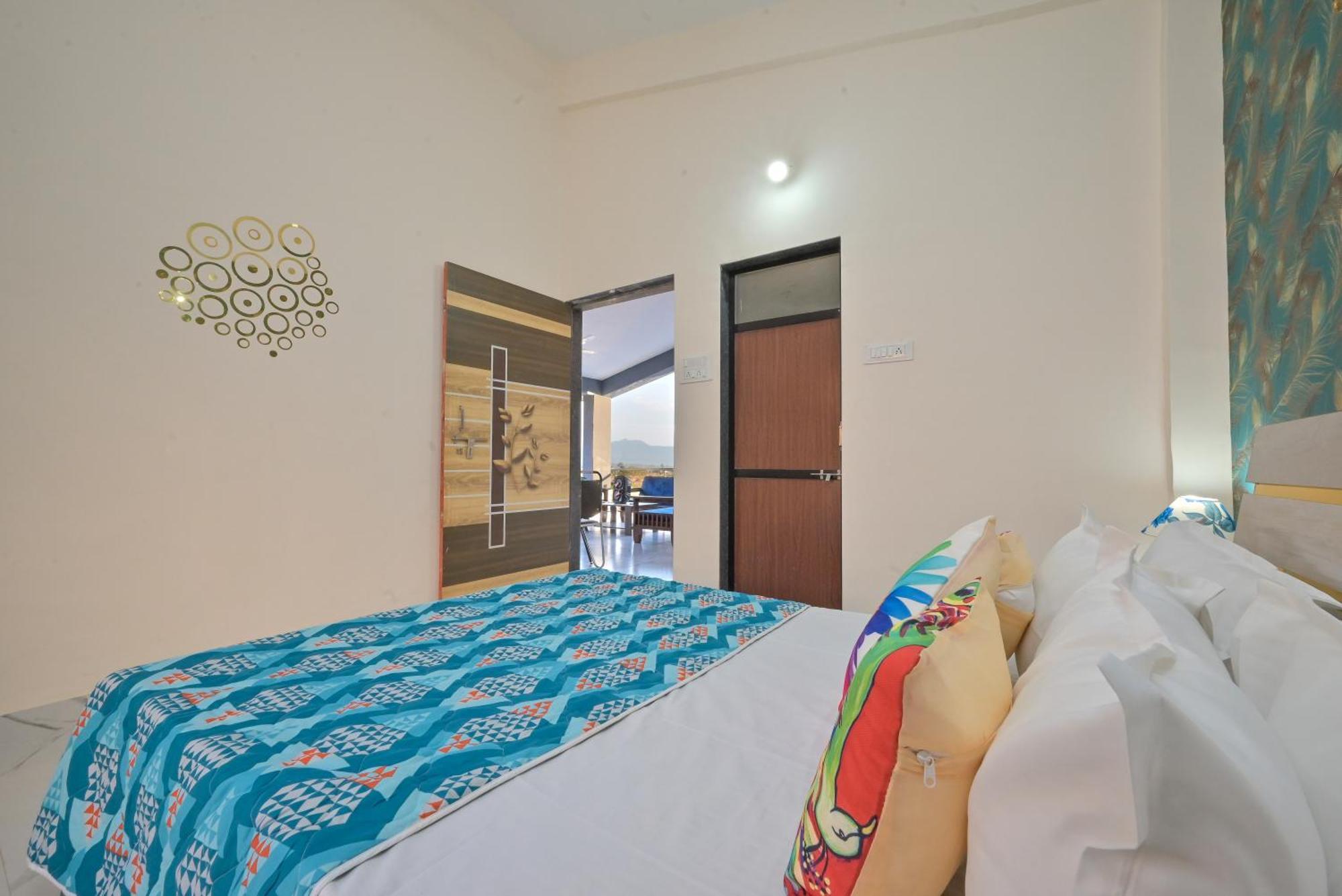 Empyrean Stay II Mirage Villa II Ac II 4Bhk II Largest Pool In Lonavala Li Bagian luar foto